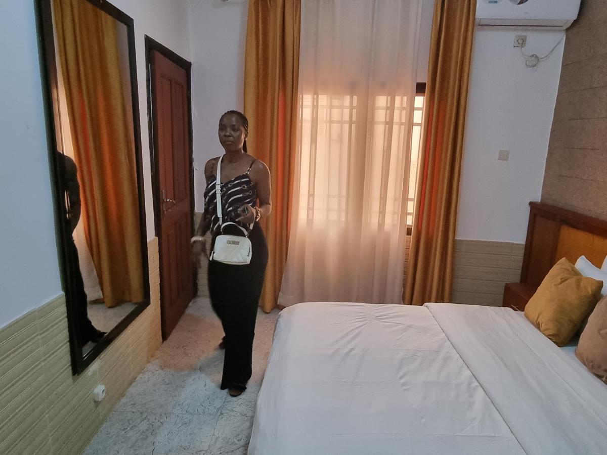 Appart Hotel Mireille Yaounde Luaran gambar
