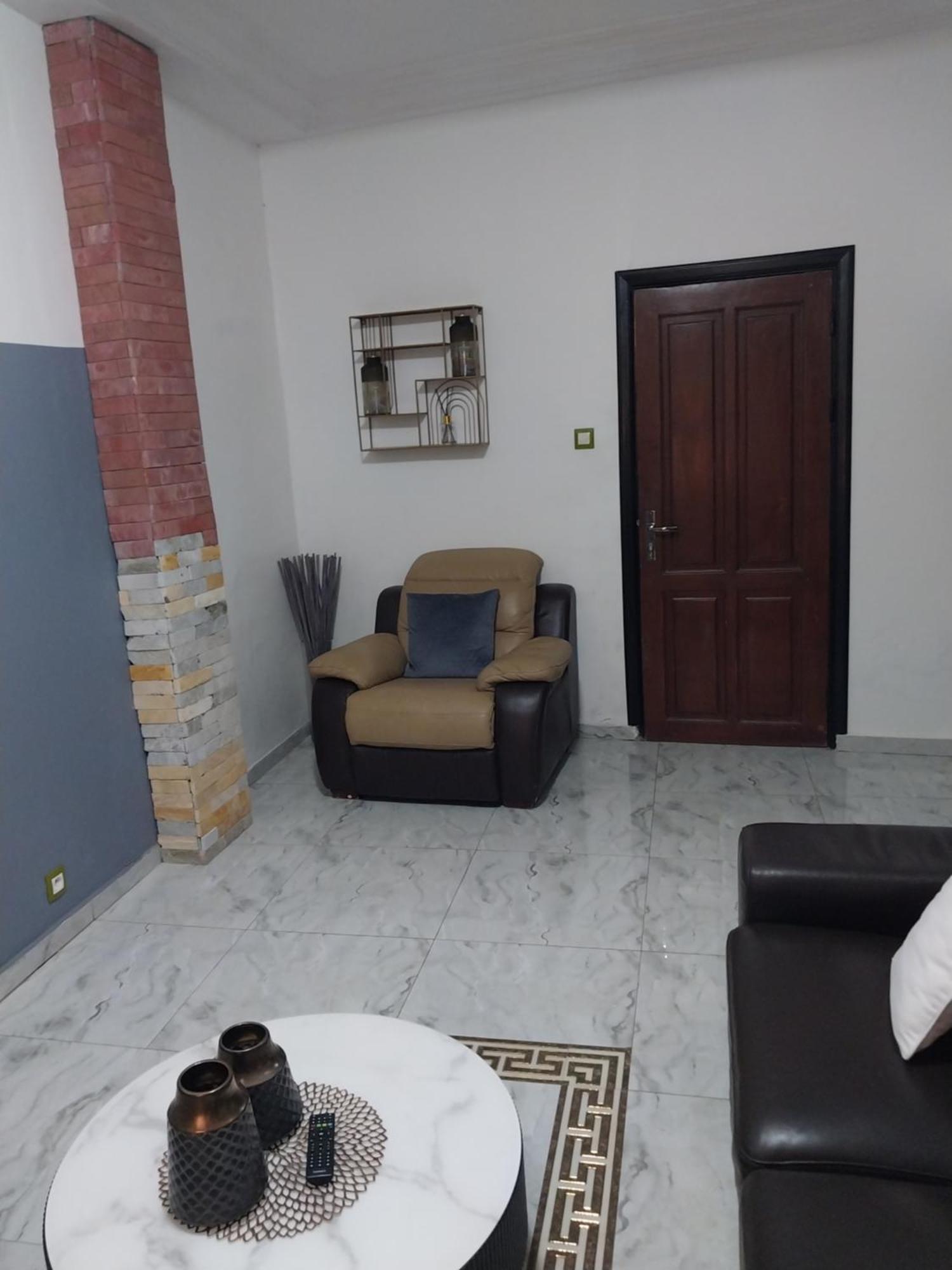 Appart Hotel Mireille Yaounde Luaran gambar